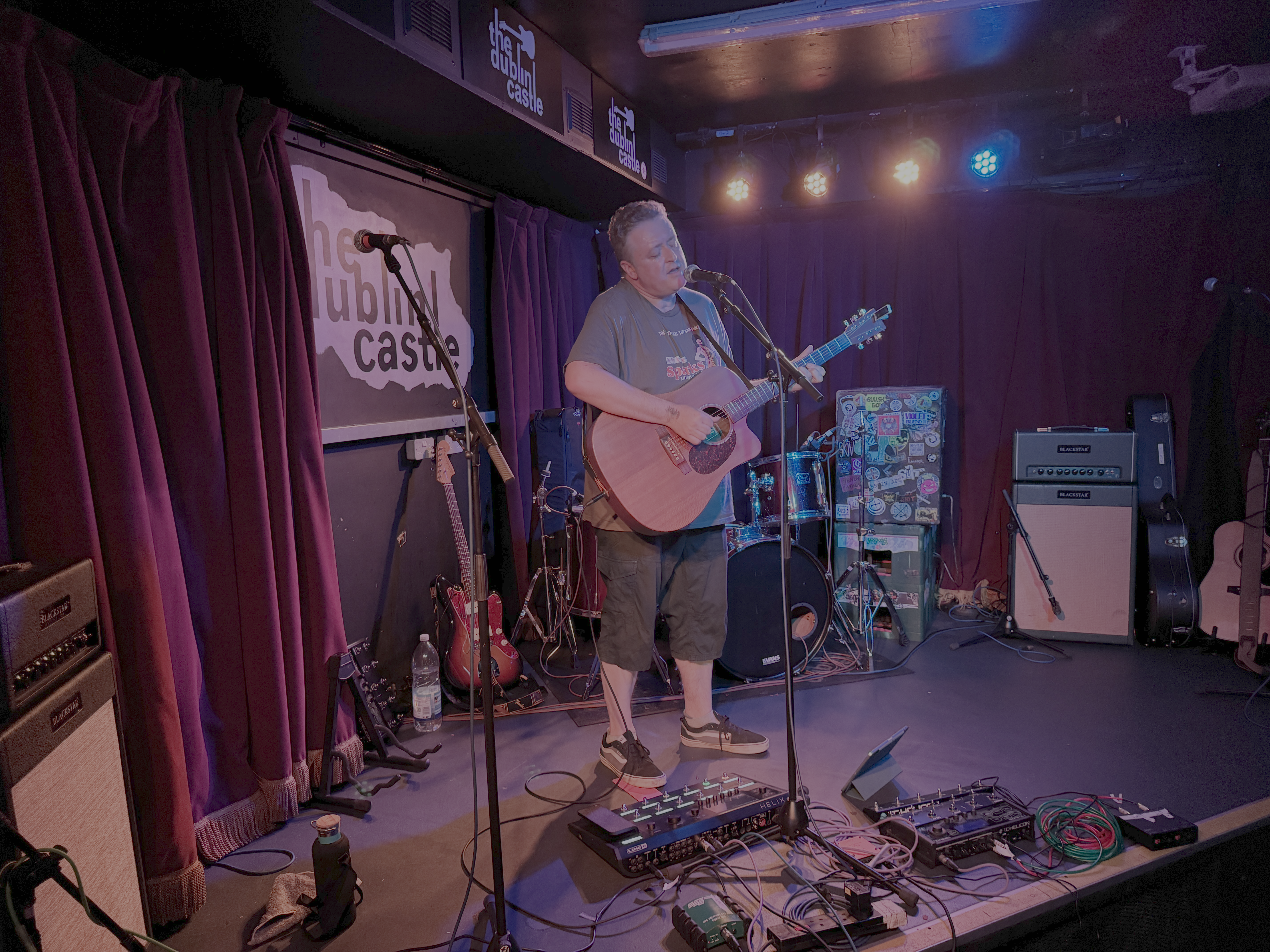 Just Purring performing live at Dublin Castle